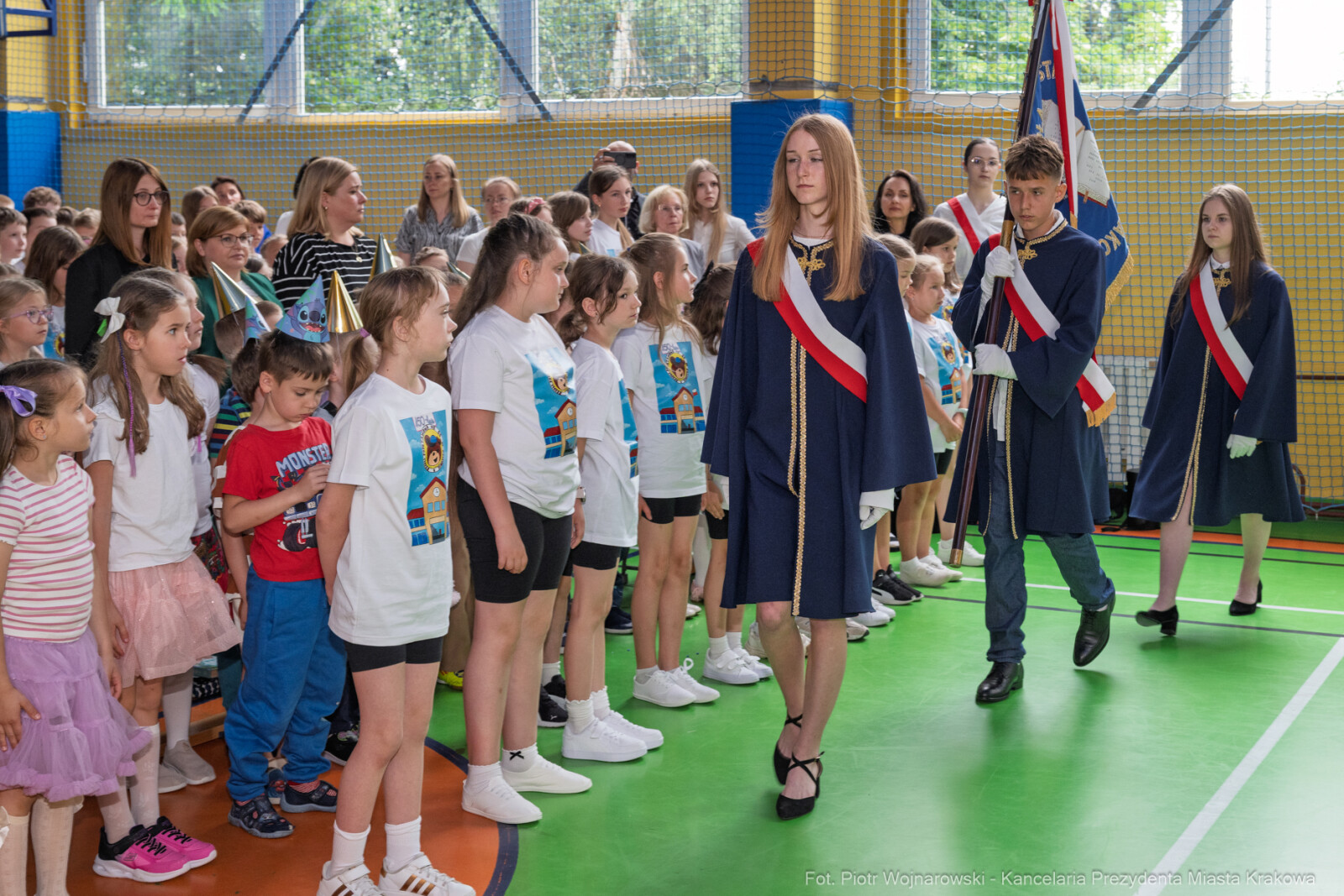 Szkoła Podstawowa nr 65 Kraków, zdjęcia z jubileuszu szkoły, jubileusz 150-lecia szkoły,  SP 65  Autor: Piotr Wojnarowski
