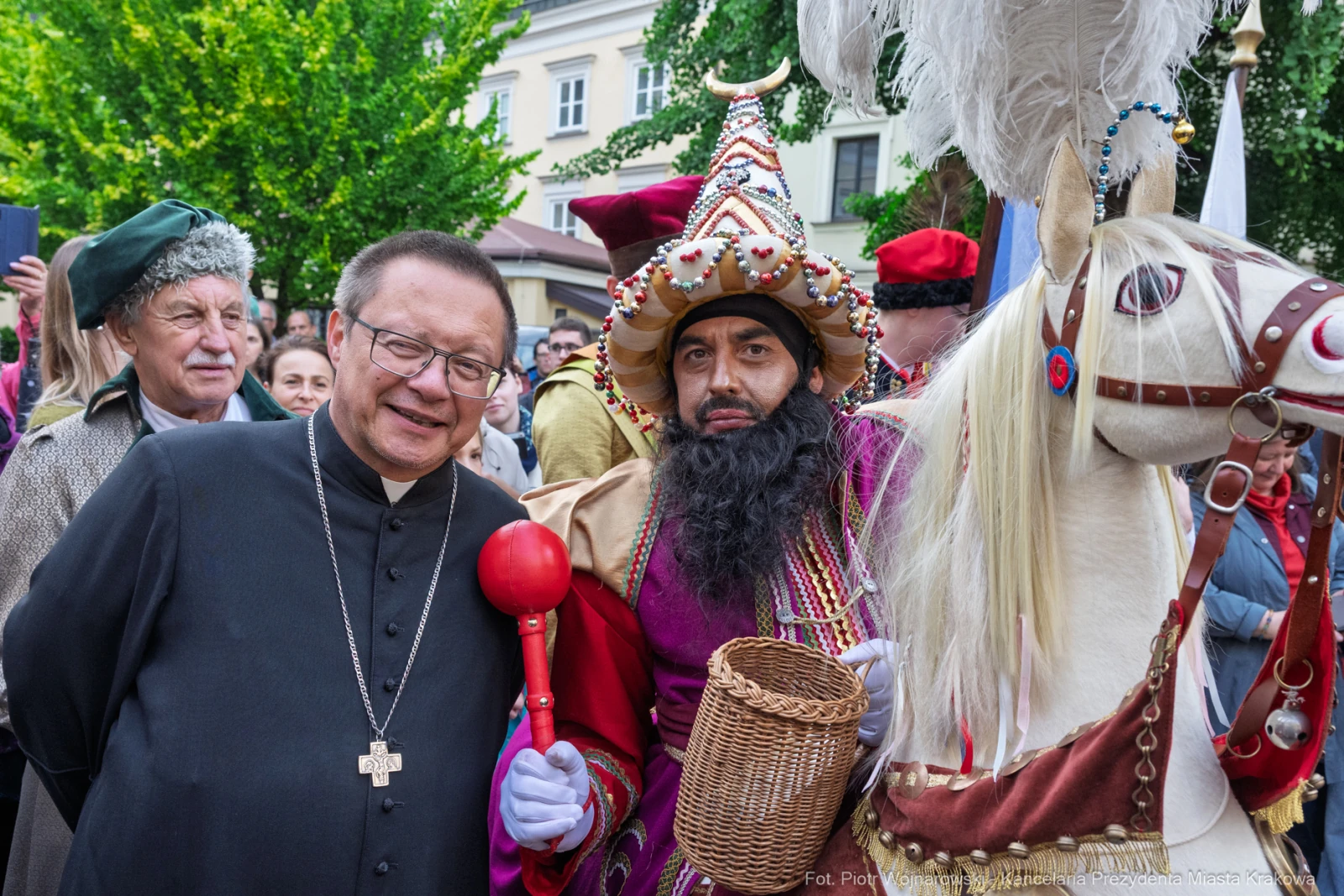 801_031_fot. Piotr Wojnarowski.jpg - Pochód Lajkonika, zdjęcia, Lajkonik w Krakowie, tradycje Krakowa, krakowski folklor, orszak Lajkonika  Autor: Piotr Wojnarowski