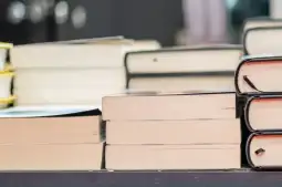Logo: Krakowski Kiermasz Książki/ Kraków Book Fair