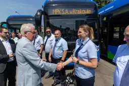 Uroczystość przekazania nowych autobusów MPK w Krakowie.