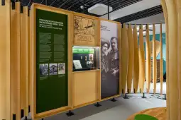 Ekspozycja dotycząca początków polskiego skautingu w latach 1910-1918.