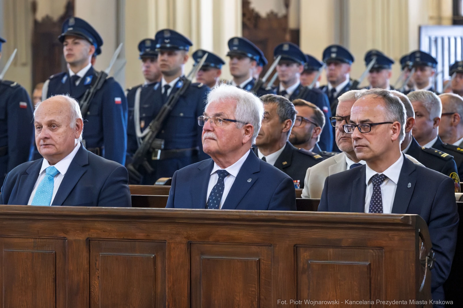 827_005_fot. Piotr Wojnarowski.jpg - Święto Policji Kraków, Rynek Podgórski, obchody Święta Policji, Stanisław Kracik, Policja Kraków  Autor: Piotr Wojnarowski