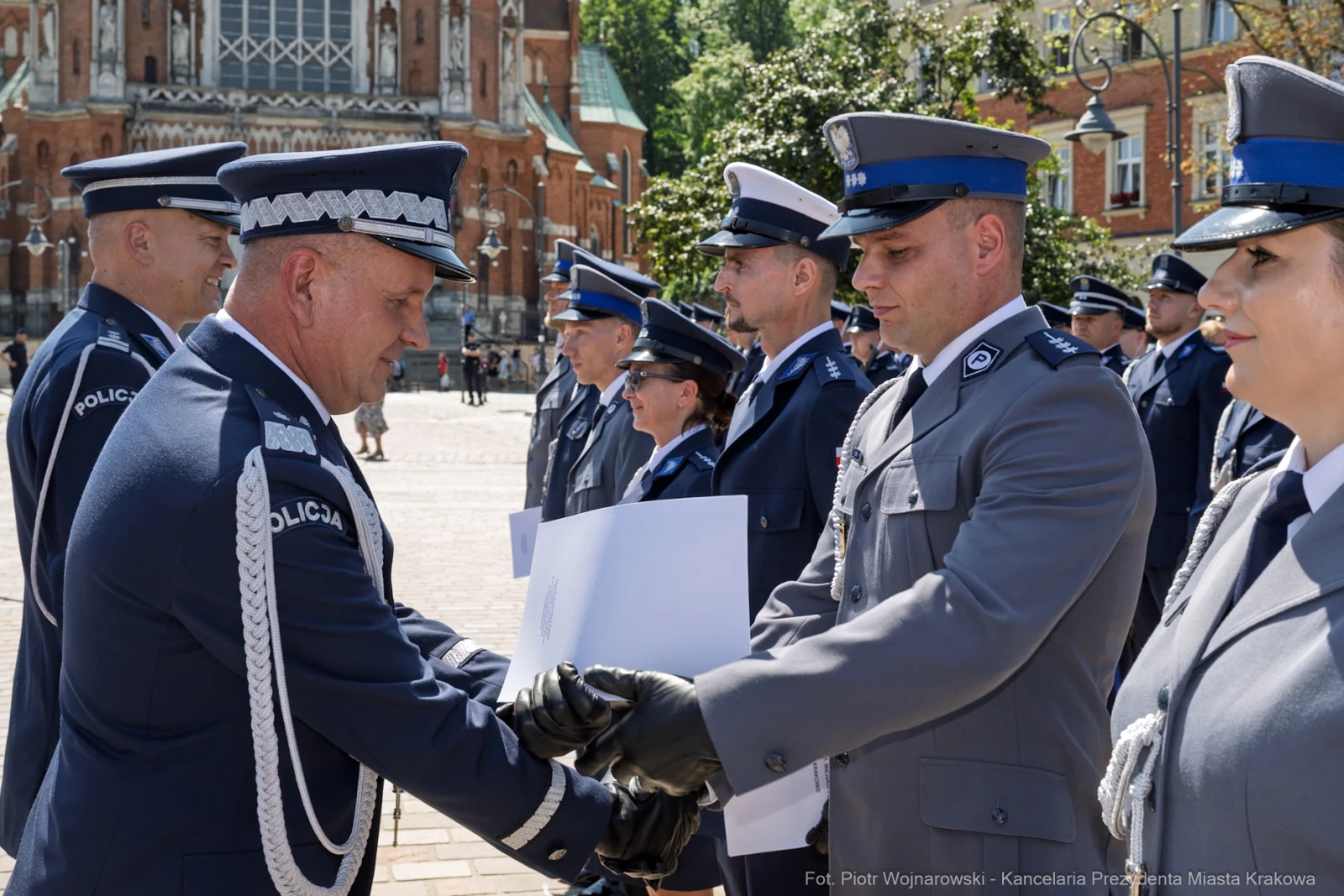 Ceremonia wręczenia odznaczeń policjantom w Krakowie.  Autor: Piotr Wojnarowski