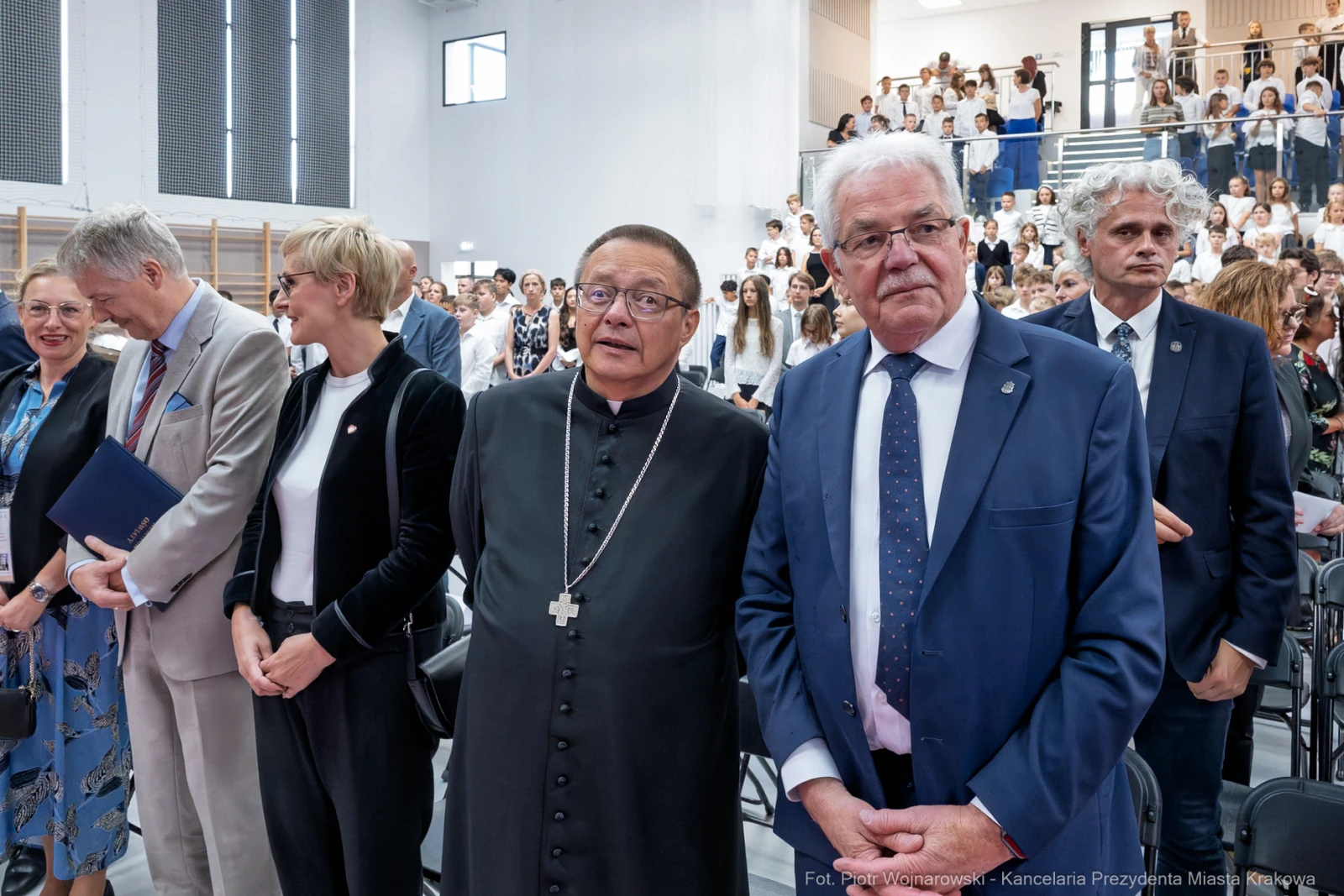 845_023_fot. Piotr Wojnarowski.jpg - Zespół Szkolno-Przedszkolny nr 15 w Krakowie, nowa siedziba, Grochowa 23, rozpoczęcie roku szkolnego 2026/2027inwestycje oświatowe Kraków, Stanisław Kracik, kardynał Grzegorz Ryś, zdjęcia  Autor: Piotr Wojnarowski