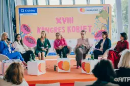 Panel dyskusyjny podczas XVIII Kongresu Kobiet w Krakowie.