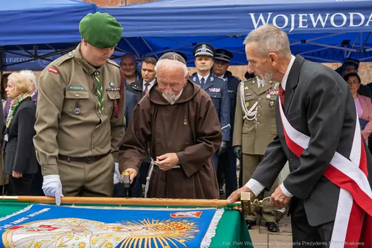 858_041_fot. Piotr Wojnarowski.jpg - Dzień Sybiraka Kraków, Dzień Sybiraka 2026, obchody w Krakowie, rocznica agresji ZSRR na Polskę, 17 września Kraków, Związek Sybiraków, uroczystości patriotyczne Kraków, Pomnik Ofiar Komunizmu Kraków, deportacje na Sybir, pamięć historyczna