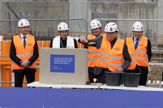 Uroczystość wmurowania kamienia węgielnego pod budowę nowego obiektu PGE Energia Ciepła.