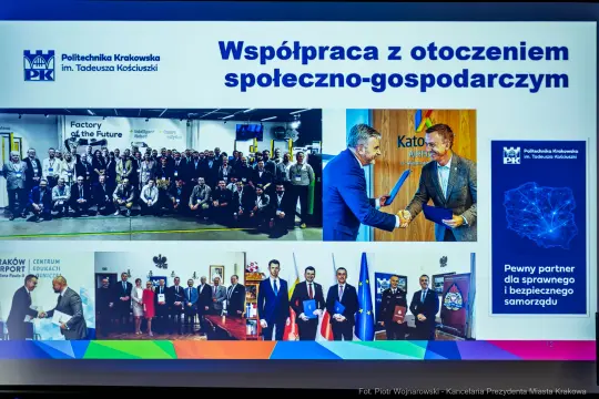 Współpraca Politechniki Krakowskiej z otoczeniem społeczno-gospodarczym, wydarzenie z udziałem przedstawicieli.