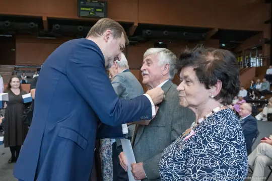 Uroczystość wręczenia odznaczeń dla seniorów.