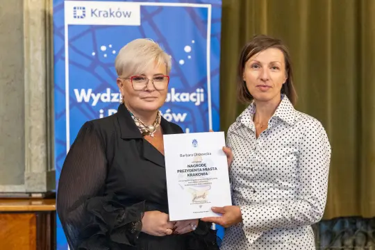Wręczenie nagrody Prezydenta Miasta Krakowa Barbarze Gilewskiej.