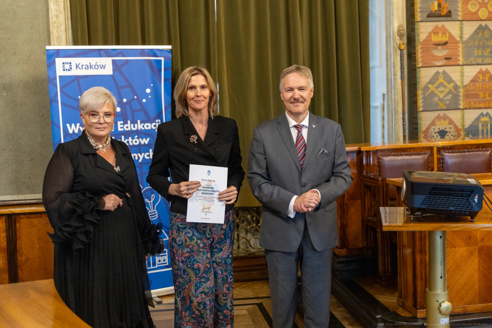 BŚ_UMK_20261013_0S4A1557.jpg - Nagrody, nauczyciele, galeria zdjęć  Autor: Bogusław Świerzowski