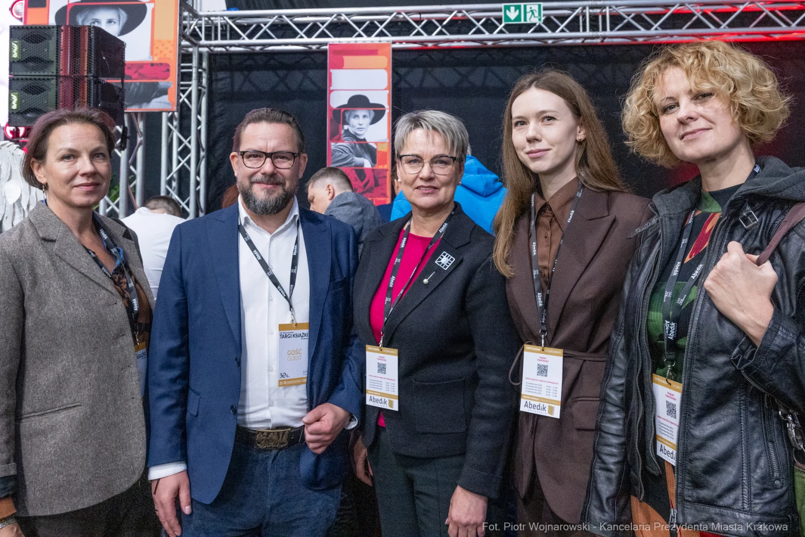 882_078_fot. Piotr Wojnarowski.jpg - targi książki w krakowie 2026, zdjęcia z targów książki, EXPO Kraków, 29 międzynarodowe targi książki, otwarcie targów książki, nagroda gaudeamus, patronat prezydenta krakowa, literatura, spotkania z autorami, wydarzenia w krakowie, targi książki, zdjęcia  Autor: Piotr Wojnarowski