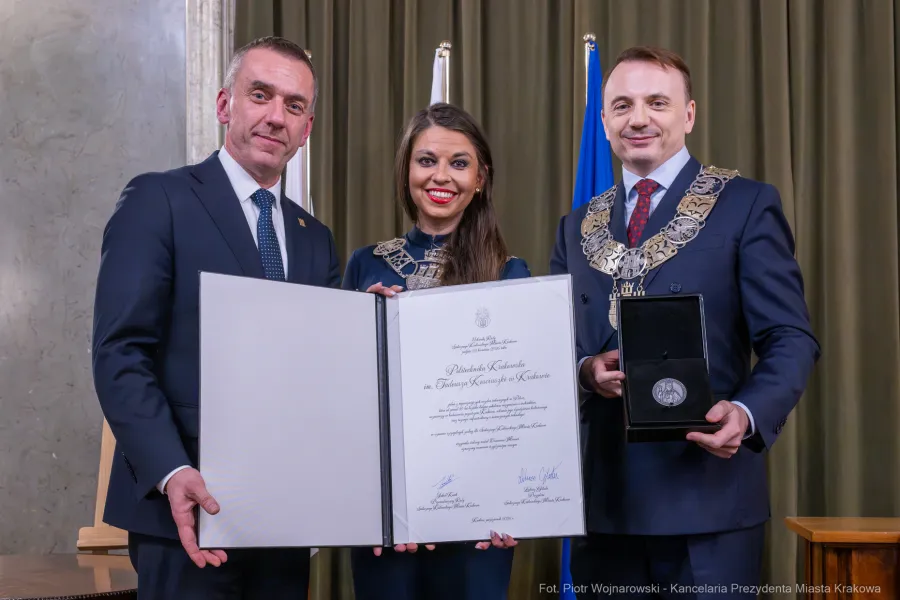 Politechnika Krakowska odznaczona Srebrnym Medalem Cracoviae Merenti [ZDJĘCIA]