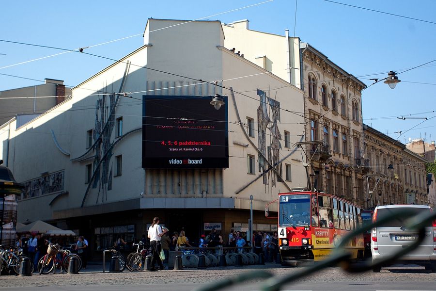 W jedną stronę wokół Plant? Zmiany w trzech etapach [video]