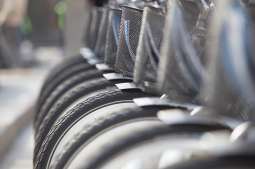 Miejskim rowerem na miejską kartę!