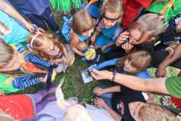 Dzieciaki! Wakacje to nie czas na nudę!