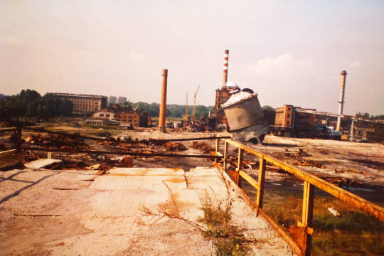 Solvay rozbiórka - widok z wiaduktu kolejki wąskotorowej