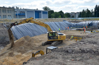 Powstaje hala 100-lecia KS Cracovia - wmurowano kamień węgielny