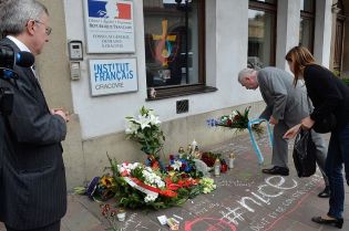 Złożenienie kwiatów