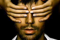 Enrique Iglesias znowu w Polsce