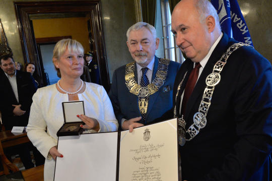 Cracoviae Merenti dla Izby Aptekarskiej