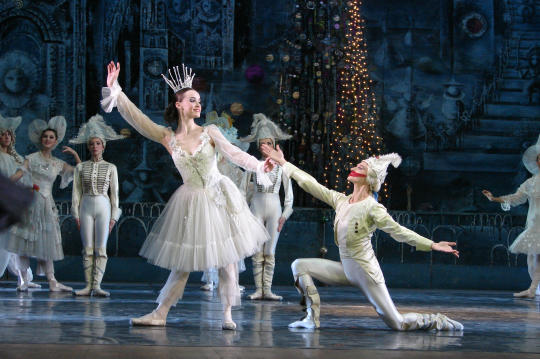 DZIADEK DO ORZECHÓW