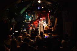 Kolędowanie w Nowej Hucie z zespołem Galicja