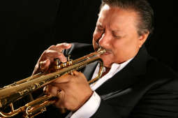 Słynny kubański trębacz już 17 lutego zagra w Krakowie! [KONKURS]