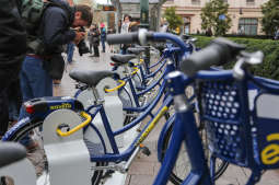 Od 1 marca więcej stacji i rowerów Wavelo