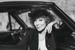 Alicja Majewska wystąpi w Krakowie! [KONKURS]