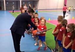 Akademia Przedszkolaka wręczenie nagród za konkurs plastyczny