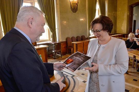 Wręczenie nagród nauczycielom