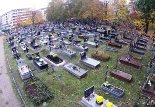 W czasie dnia Wszystkich Świętych zachęcamy do skorzystania z komunikacji zbiorowej