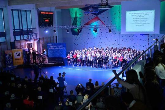 otwarcie hali sportowej w VII LO