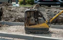 Nowe chodniki i zatoki na wiosnę