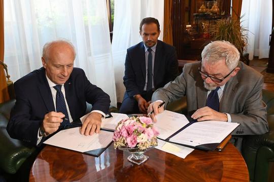 podpisanie umowy - studium wykonalności metra