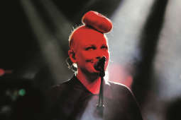 Nosowska na tłusto i basta! Zapraszamy na koncert [KONKURS]