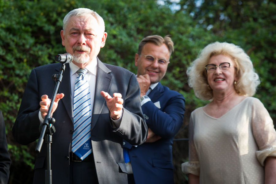 PMK przemawia w Madrycie