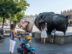 Co dwie głowy, to nie jedna… Salvador Dalí spotyka Igora Mitoraja 