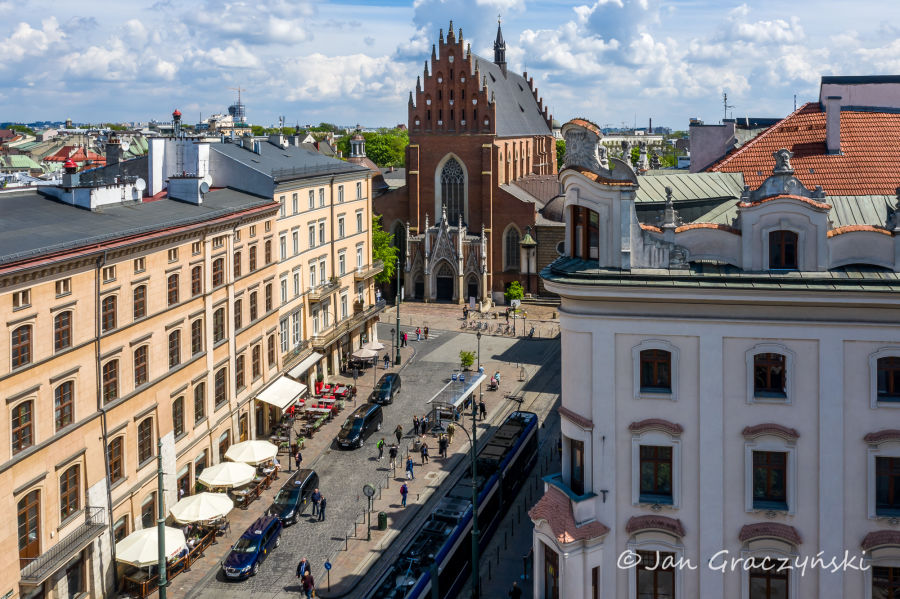 Zmiany w organizacji ruchu w rejonie pl. Wszystkich Świętych