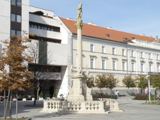 kolumna na placu Zupne