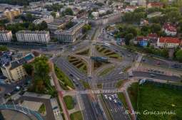 Priorytet: bezpieczeństwo pieszych, rowerzystów i kierowców