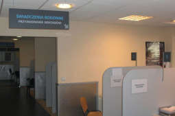 Wciąż można składać wnioski o zasiłki i świadczenia