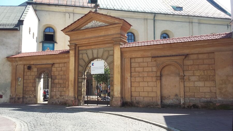 Poselska, klasztor sióstr Bernardynek, przed remontem