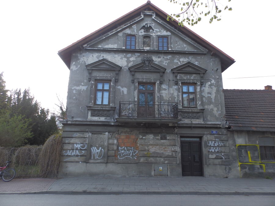 ul. Twardowskiego 25 stan przed remontem