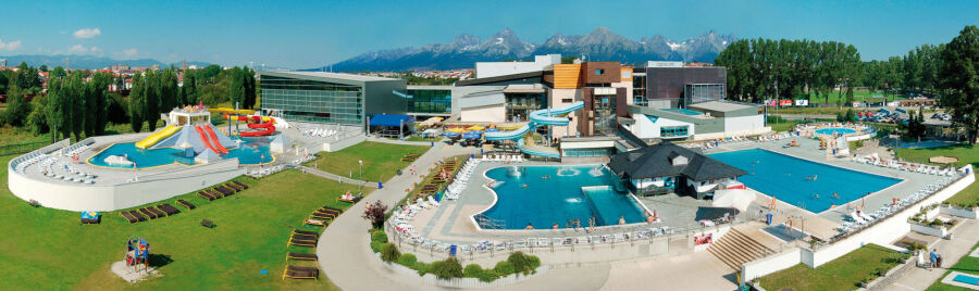 Aqua City Poprad na Słowacji - aquapark z basenami i zjeżdżalniami