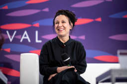 W piątek Olga Tokarczuk odbierze tytuł honorowej obywatelki Krakowa