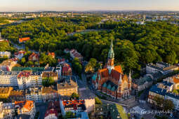 Jak zabezpieczyć ściany kamieniołomu w parku Bednarskiego?