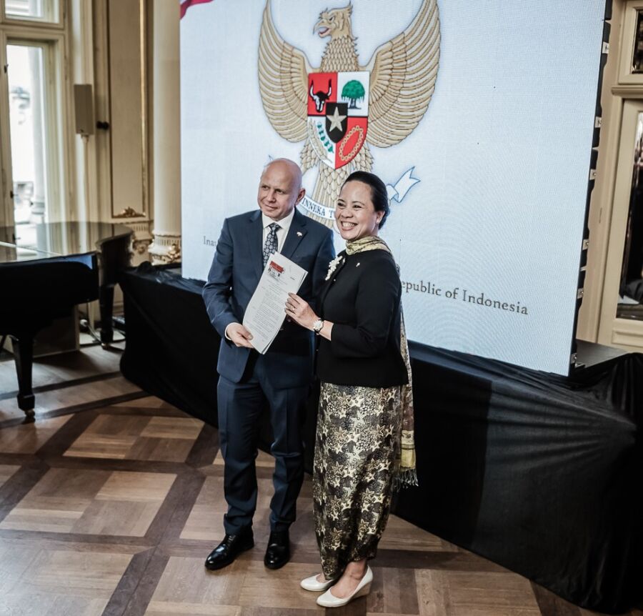 Ambasador Indonezji oraz Konsul Indonezji w Krakowie podczas uroczystego otwarcia Konsulatu 