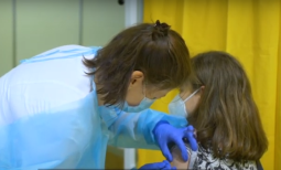 Zaszczep swoje dziecko przeciw COVID-19 w TAURON Arenie